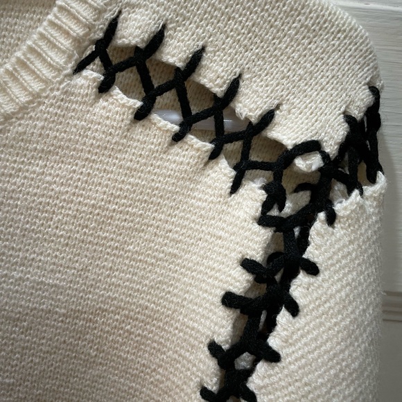 Bolte women’s sweater, size medium - Picture 2 of 3